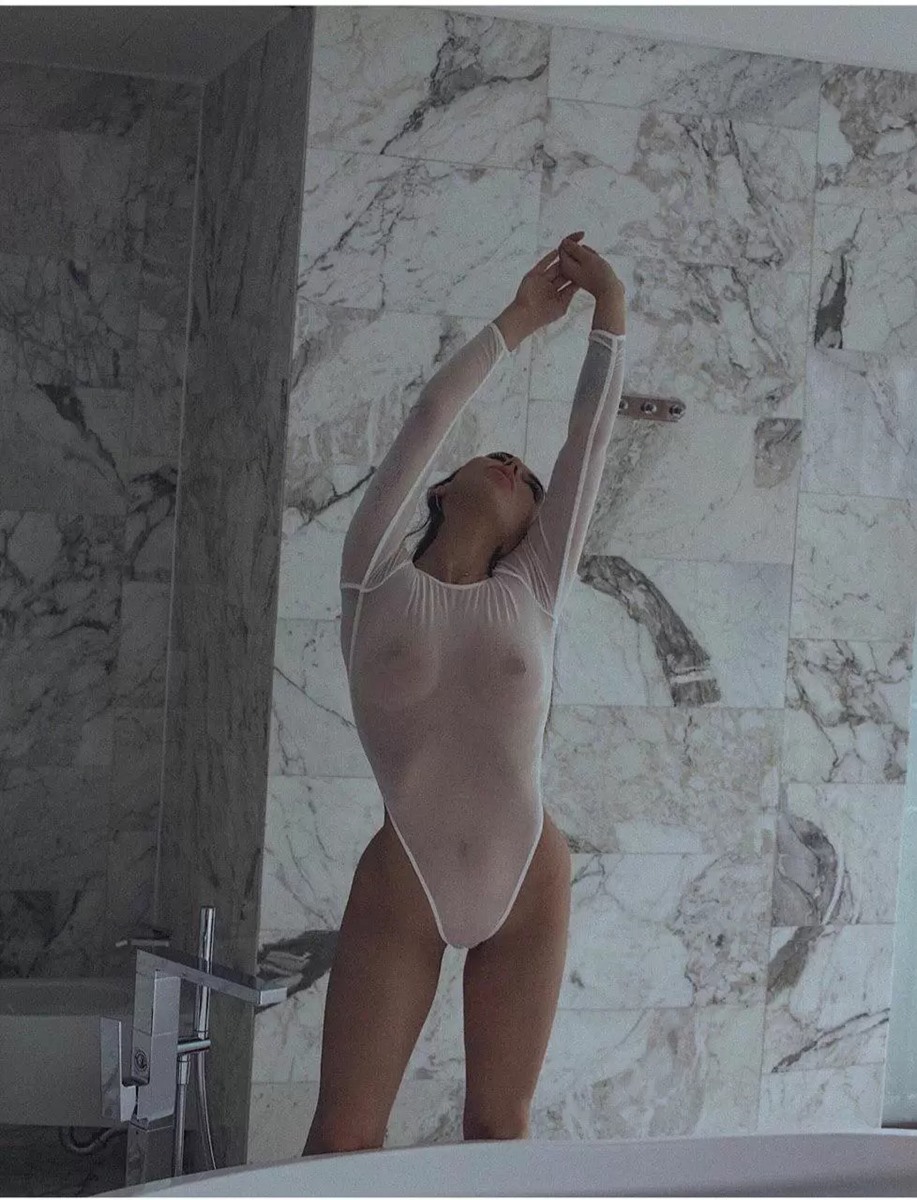 22/26