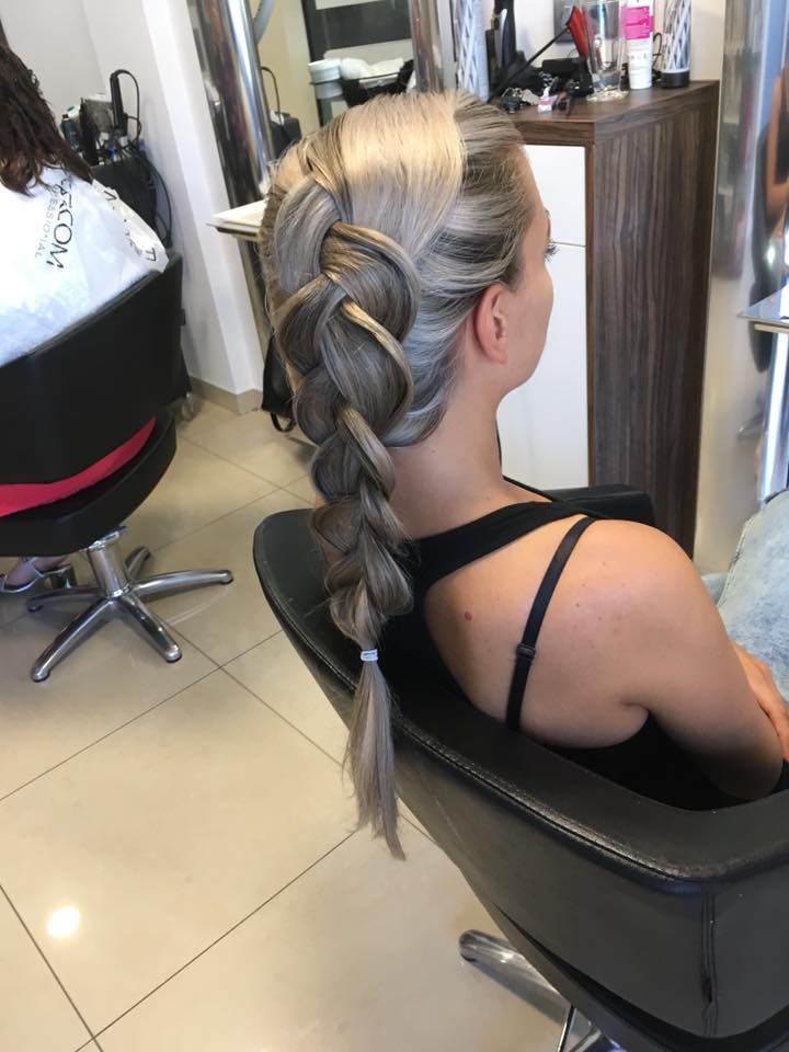  16/17